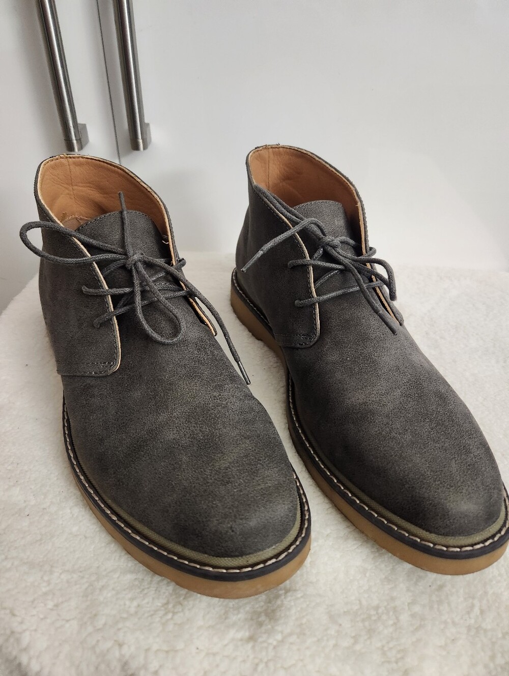 Nine West Men's Charcoal Suede Chukka Boots with Tan Sole